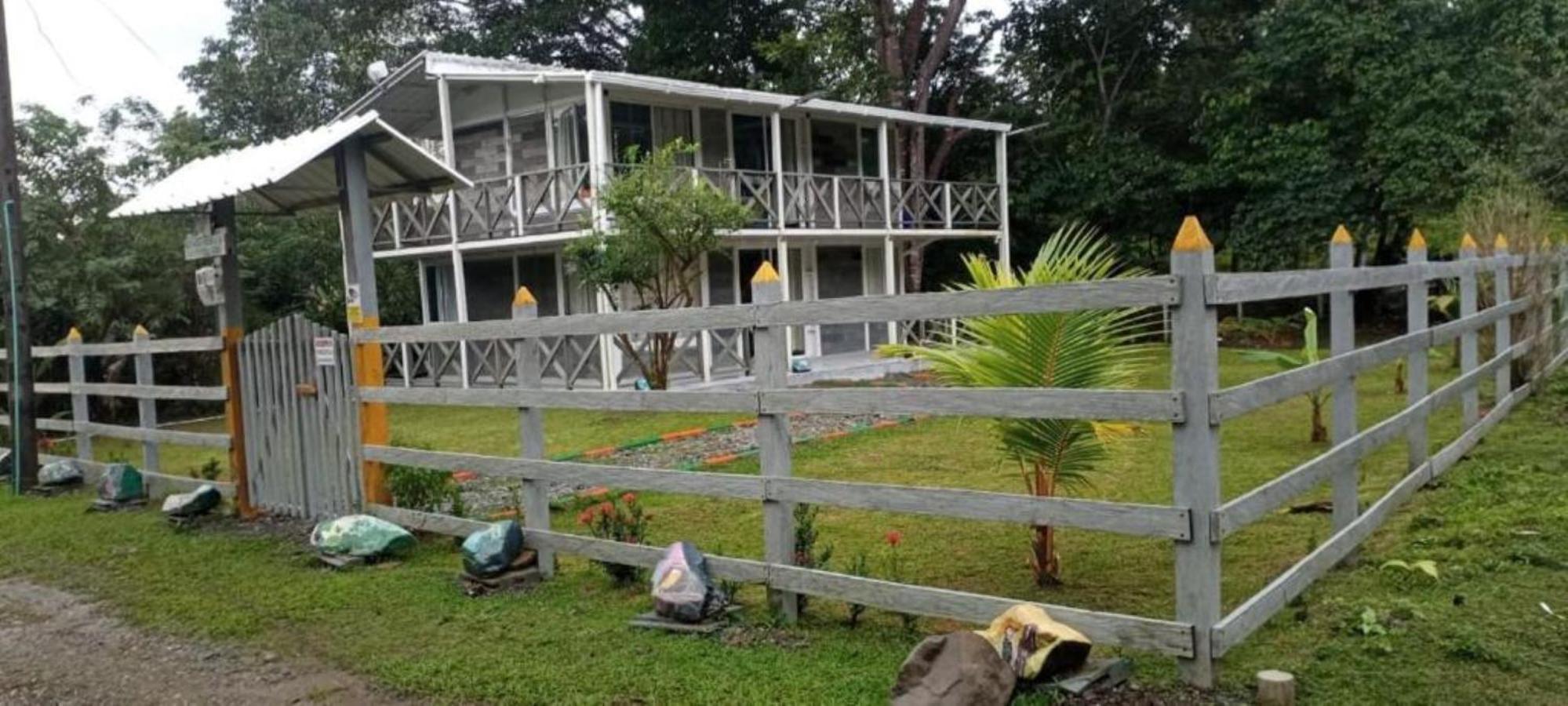 Casa De Vacaciones Ecowasi Veras Capurganá Extérieur photo